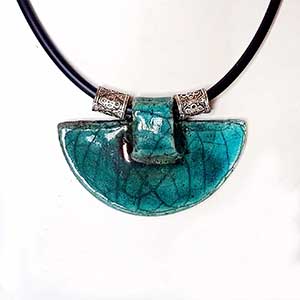 collier unique raku